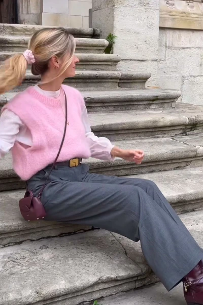 رنگ طوسی با چه رنگی ست میشه؟ مکمل رنگ طوسی در لباس زنانه 6