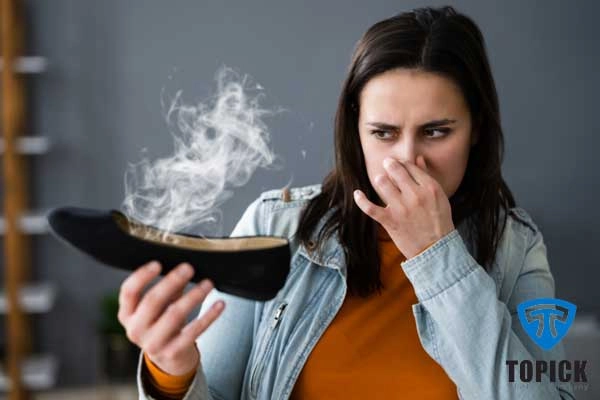 روش‌های از بین بردن بوی بد کفش